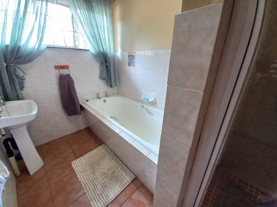 4 Bedroom Property for Sale in Universitas Free State